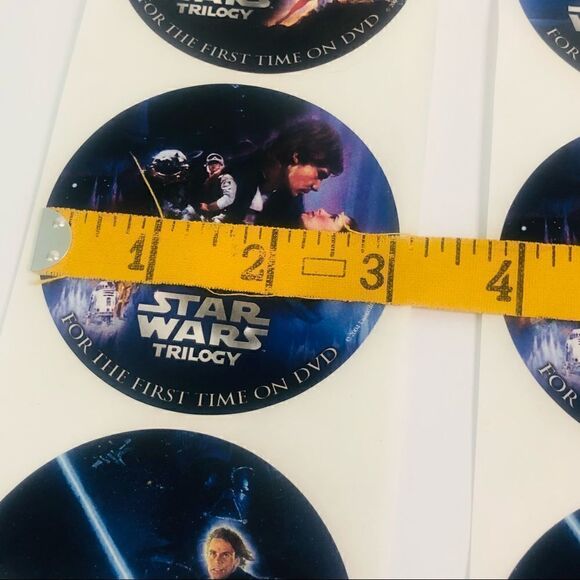 2004 Star Wars trilogy lot of 12 stickers round 3” first time on dvd 3 designs - Picture 2 of 6